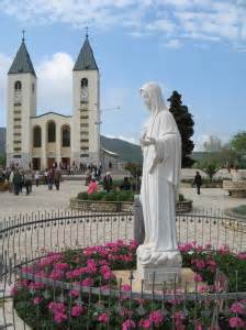 Prière pour la guérison de l’humanité par la Miséricorde Divine Cathédrale Notre Dame de Créteil.. Le 23 janvier 2016 Medju