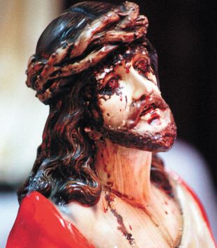 Prière de SUPPLICATION au Très Précieux Sang de Jésus Jc3a9sus-pleure-sang-et-eau-devocion-cristo-san-pedro-cochabamba_lrbolivie-zima